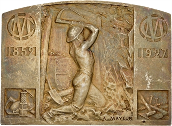IIIe République, 75 ans de la Compagnie des Mines de houille de Courrières, par A. Mayeur, en vermeil, 1852-1927 Paris